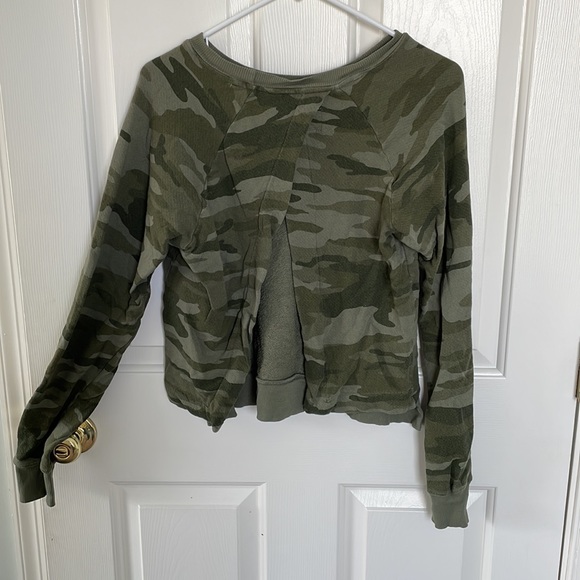 Current Elliot camo sweatshirt - Picture 2 of 4